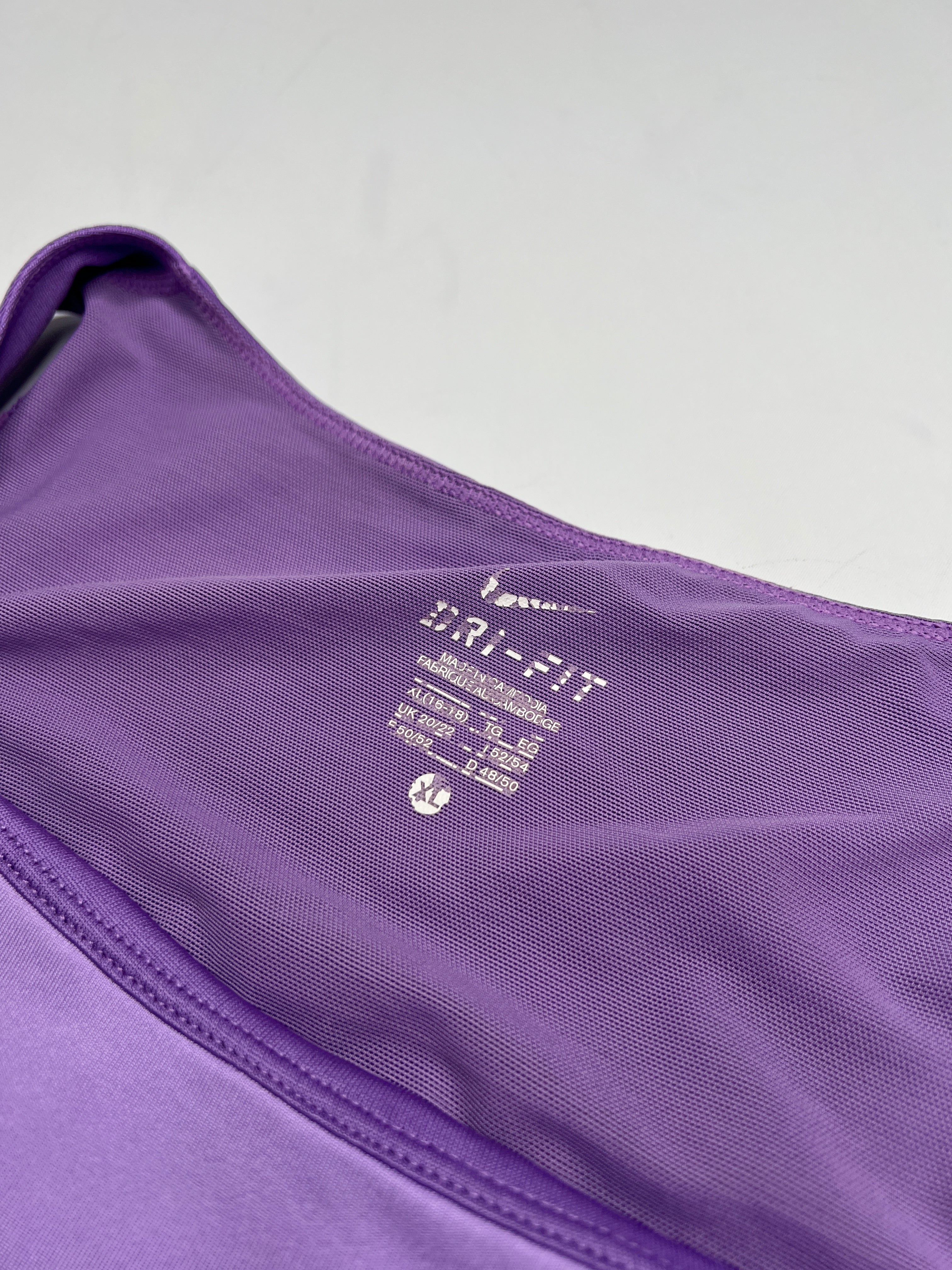 Top Nike vintage y2k