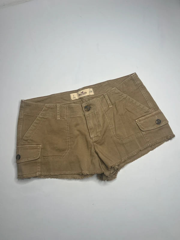 Short vintage y2k