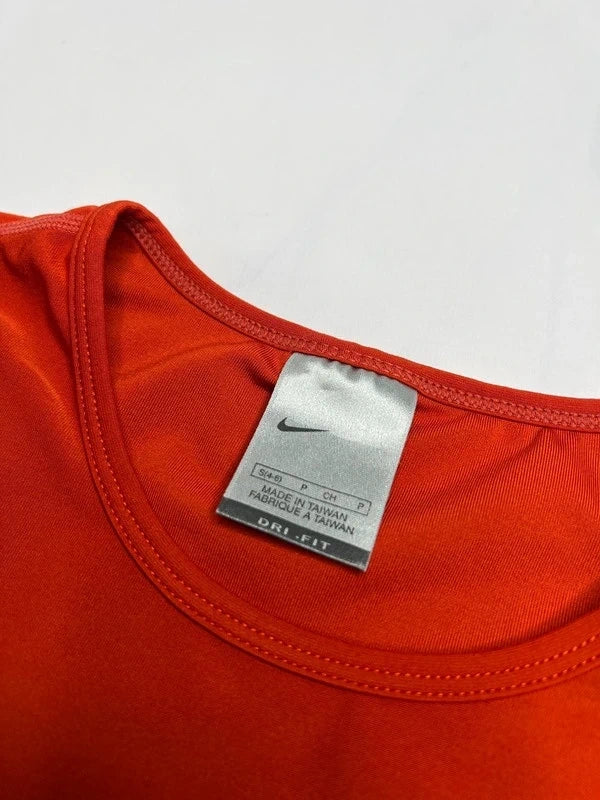 Top Nike vintage y2k