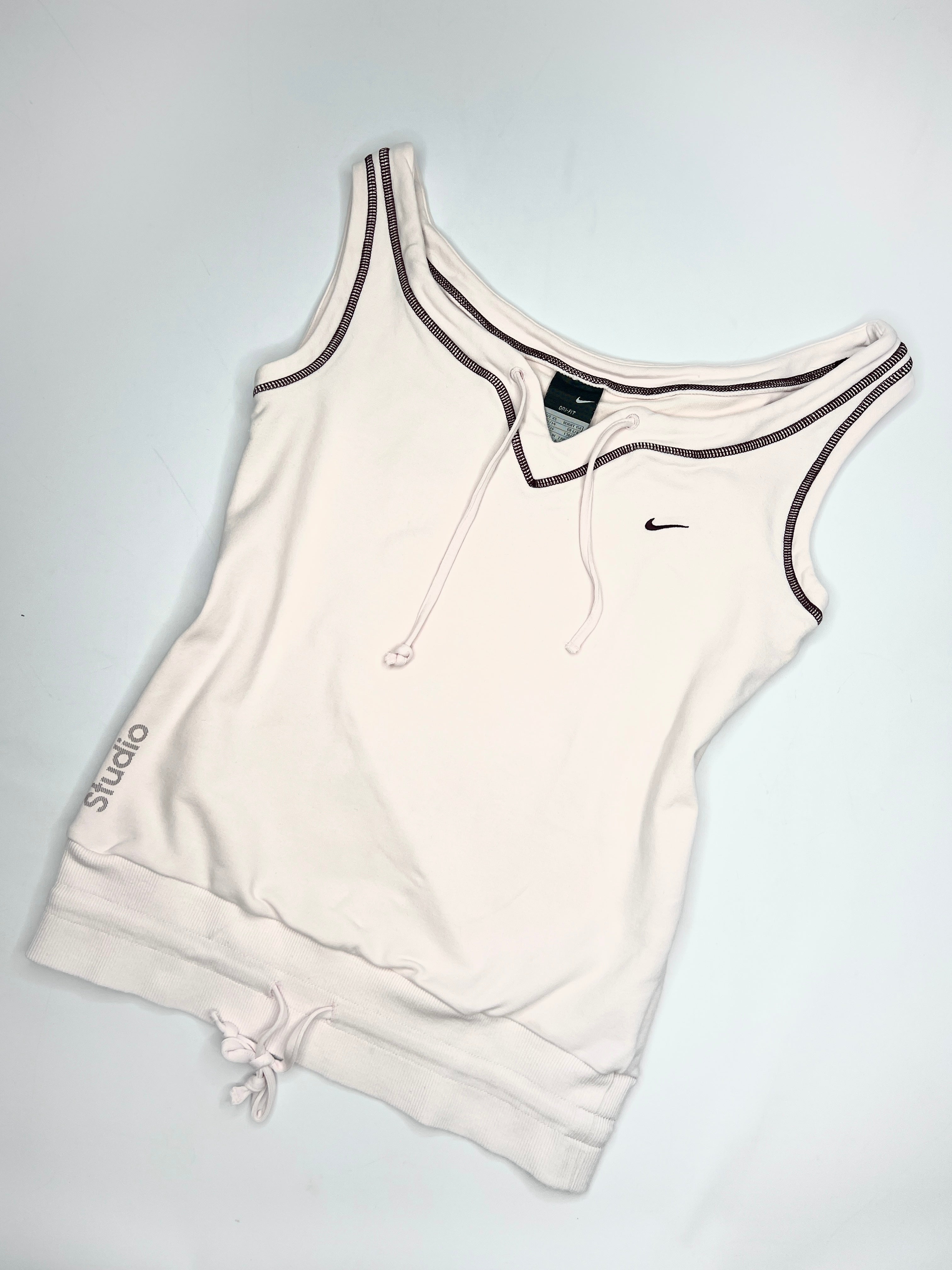 Top Nike vintage y2k